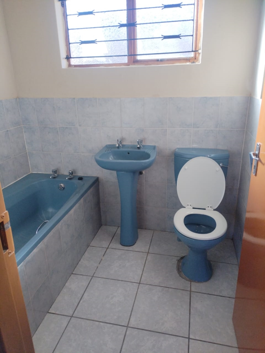 To Let 2 Bedroom Property for Rent in Westbourne Eastern Cape